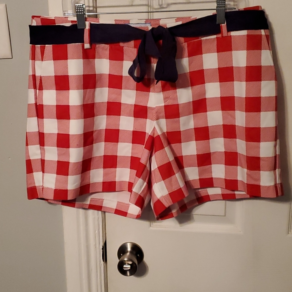 NWT Draper James Eloquii Shorts